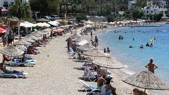 Bodrum sahilleri bayramdan sonra boşaldı