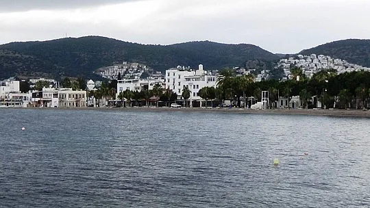 Bodrum sokakları bom boş kaldı