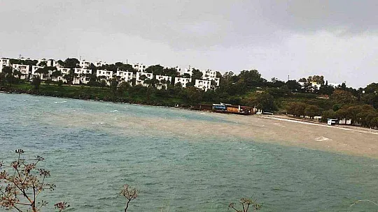 BODRUM'U FIRTINA VURDU