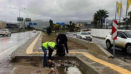 BODRUM'U FIRTINA VURDU