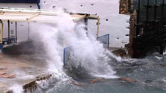 Bodrum'u lodos vurdu