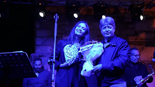 Bodrum'da Yeni Yıl Partisi Tüm Coşkusuyla Başladı