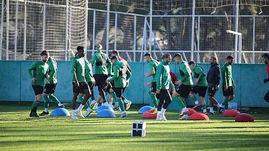 BODRUMSPOR ZİRVE MÜCADELESİNE ORTAK OLMAK İÇİN GALİBİYETE ODAKLANDI