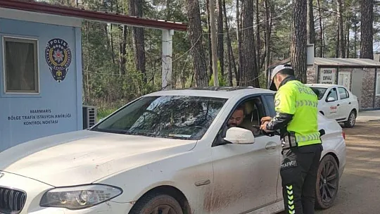 Bölge trafik ekipleri 1 saatte 30 bin lira radar cezası kesti