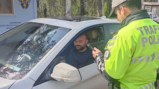 Bölge trafik ekipleri 1 saatte 30 bin lira radar cezası kesti