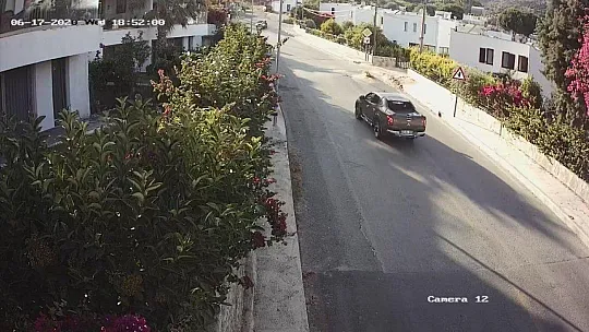 Bomba gibi patladı, sürücüler kaçacak yer aradı