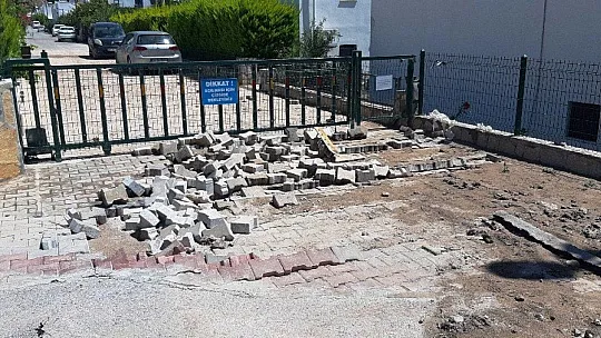 Bomba gibi patladı, sürücüler kaçacak yer aradı