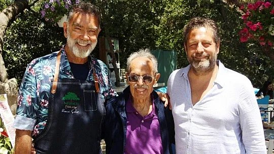 Bora Gencer: 'Baba oğul müzisyen olmak çok zor'