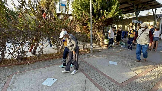 Böyle öfke görülmedi, tüfekle sahile indi, 3 kadın ile 1 köpeği yaraladı