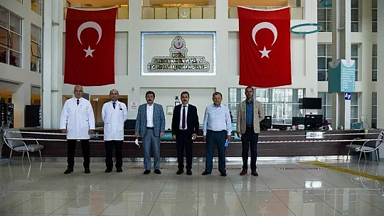 Vali Orhan Tavlı, Menteşe Devlet Hastanesi ile Muğla Sıtkı Koçman Üniversitesi Eğitim ve Araştırma Hastanesinde İncelemelerde Bulundu