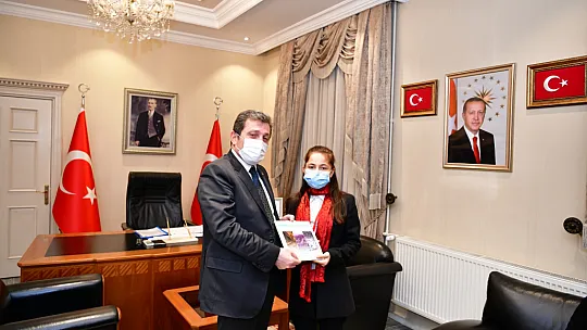 Valiliğe Anlamlı Ziyaret