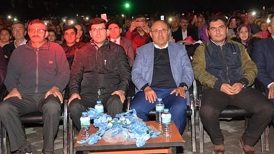 Mustafa Ceceli, Seydikemer'i Coşturdu