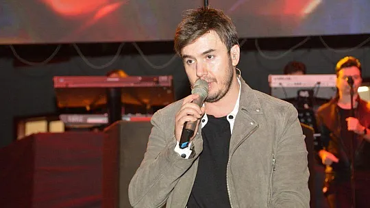 Mustafa Ceceli, Seydikemer'i Coşturdu