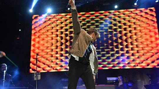 Mustafa Ceceli, Seydikemer'i Coşturdu