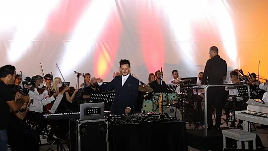 Burak Yeter, Marmaris'i coşturdu