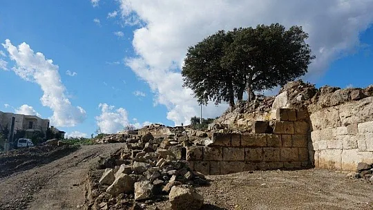 Büyük İskender'in yıktığı sur duvarları gün yüzüne çıktı