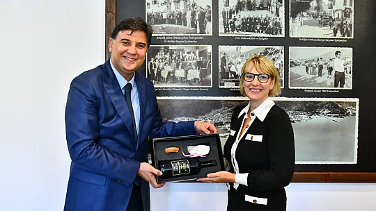 Birleşik Krallık Türkiye Büyükelçisinden Fethiye Belediyesine Ziyaret