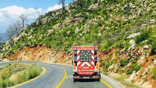 Ekiplerden Yollara 8 Bin 453 Kilometre Çizgi Çalışması