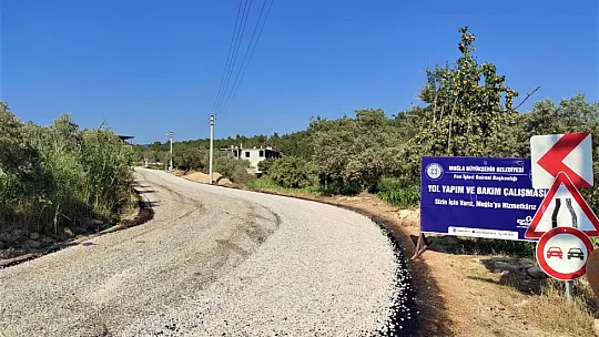 Büyükşehir Kavaklıdere'de Modern ve Güvenli Yollar İçin Çalışıyor