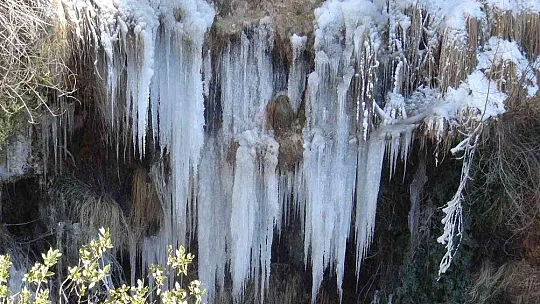 Buz tutan kanyonun görsel şöleni büyüledi