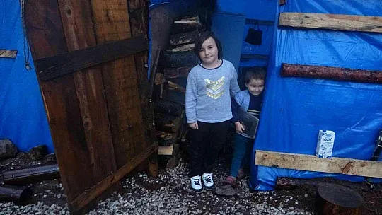 9 yaşındaki Yağmur'un en büyük hayali polis olmak