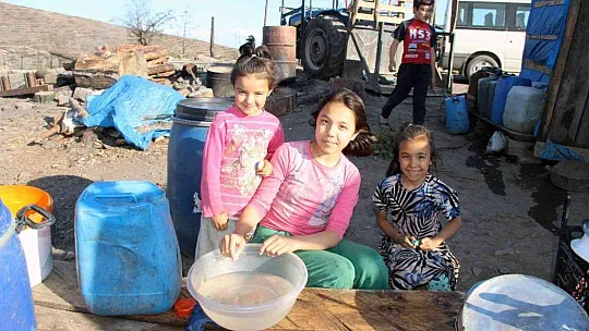 Çadırlarda geçen yaşam