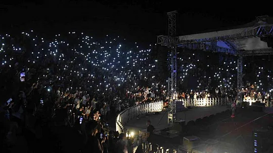 Çakal ve Reckol hayranları Bodrum Antik'e sığmadı