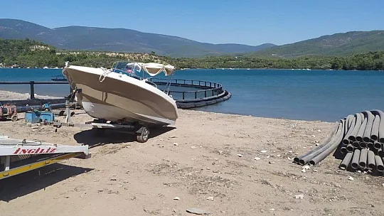 Çaldılar, karaya çıkarırken yakalandılar