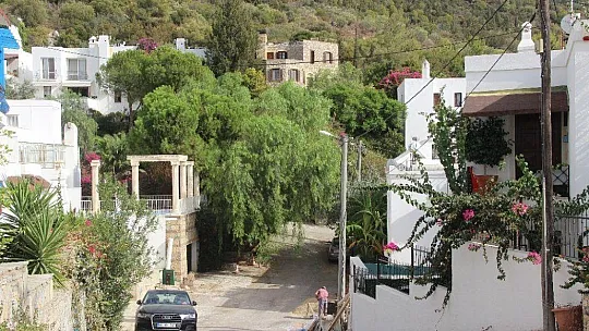 Can Dündar'ın Bodrum'daki malikanesine de el konuldu