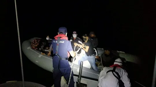 Can salında ölümü beklerken Türk Sahil Güvenlik kurtardı