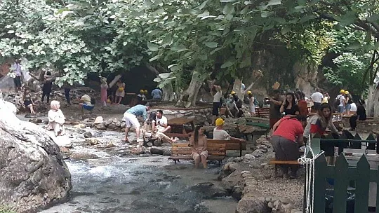 Yağmurlu havada Saklıkent gezisi