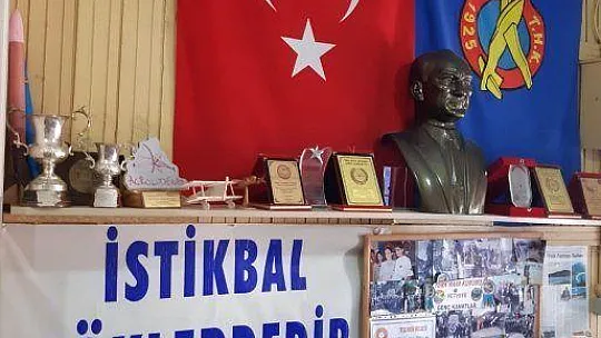 THK, 20 Bin Adet Fitre ve Zekat Zarfı Dağıttı
