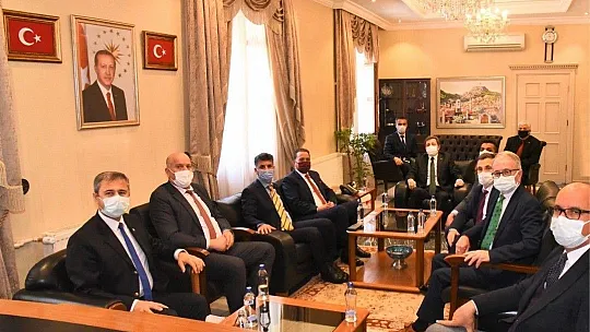 Cezayir'in Ankara Büyükelçisi'nden Vali Tavlı'ya ziyaret