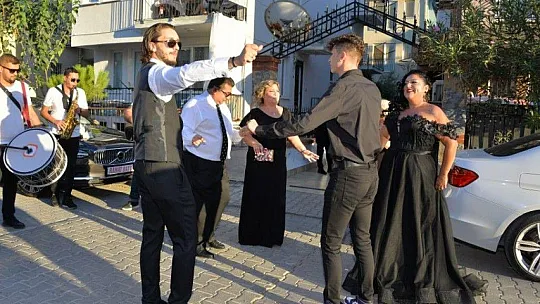Bu Düğün Unutulmaz