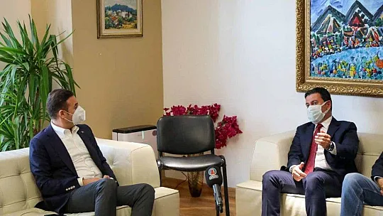 CHP Genel Başkan Yardımcısı Akın'dan Başkan Aras'a ziyaret