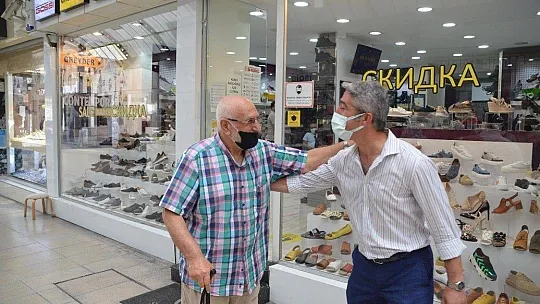 CHP Genel Başkan Yardımcısı Öztunç ve Belediye Başkanı Oktay esnaflarla görüştü