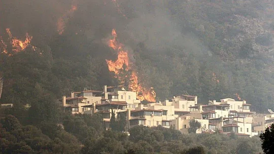 Çökertme'ye kül yağıyor