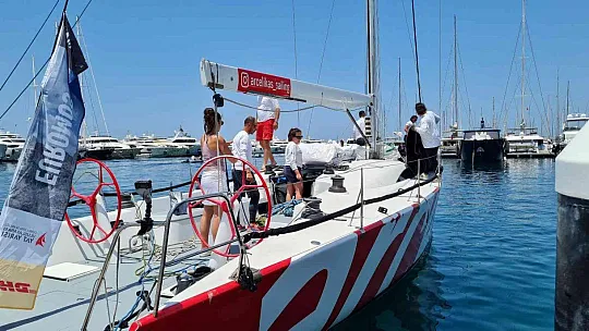 Cumhurbaşkanlığı 3. Uluslararası Yat Yarışları'nda ilk tekne Bodrum'a ulaştı