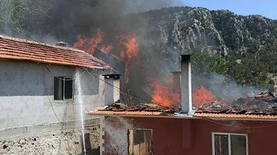 Dalaman'da ev yangını
