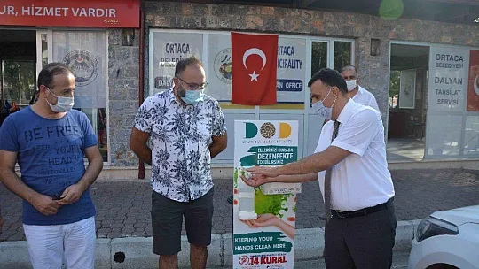Dalyan'da dezenfekte ve maske istasyonu kuruldu