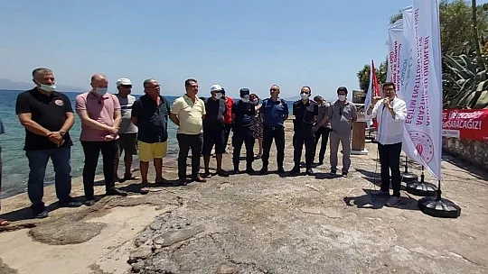 Datça'da 20 bin levrek yavrusu denizle buluştu