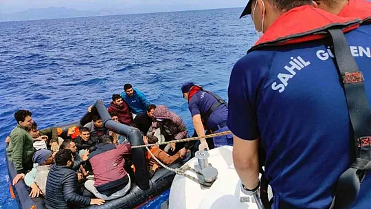 50 düzensiz göçmen kurtarıldı