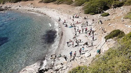 Datça'da Ata'ya saygı yürüyüşü