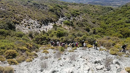 Datça'da Ata'ya saygı yürüyüşü