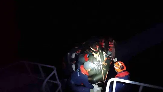 Datça'da bir gecede 60 göçmen kurtarıldı