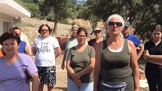 Datça'da kaçak yapıların yıkımına tepki