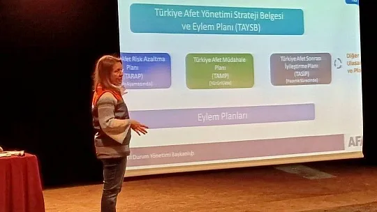 Datça'da muhtarlara AFAD tarafından eğitim verildi