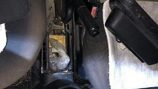 Datça'da vites topuzuna zulalanmış uyuşturucu madde ele geçirildi