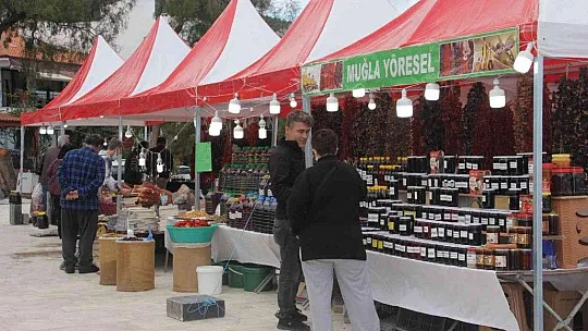 Datça'da yöresel ürünler festivali ilgi görüyor