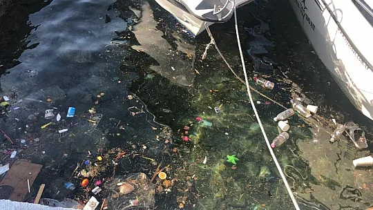 Datça Yat Limanı'nda çevre ve deniz kirliliği